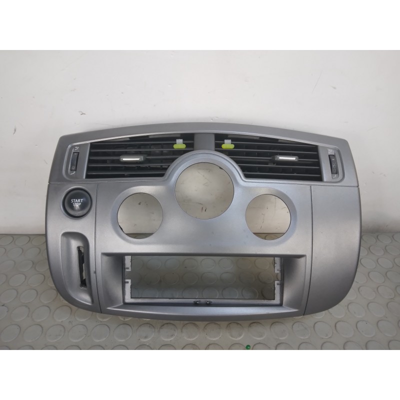 Mostrina bocchetta aria areazione centrale Renault Scenic II serie dal 2003 al 2009 cod 8200140713  1713274128248