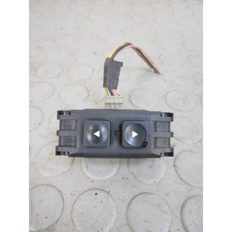 Pulsantiera alzavetro ant dx Fiat Tempra dal 1990 al 1997  1714480393192
