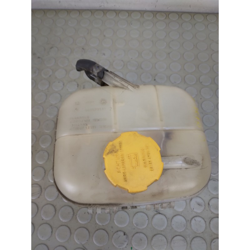 Vaschetta acqua radiatore Opel Astra H dal 2004 al 2011 cod 24469940  1716216444246