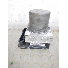 Centralina pompa abs Renault Scenic II serie dal 2003 al 2009 cod 0265234636 8200756306  1716471432941