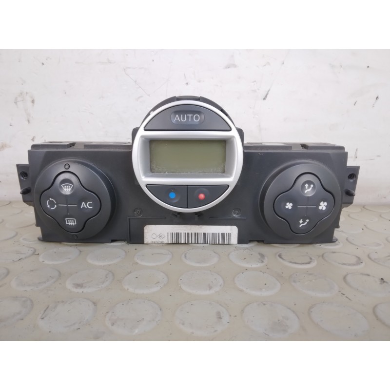 Centralina comando aria clima Renault Scenic II serie dal 2003 al 2009 cod 8200501465  1716472632715
