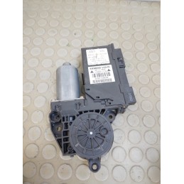 Motorino alzavetro ant dx Audi A4 8E B6 dal 2000 al 2004 cod 0130821764  1717064785338