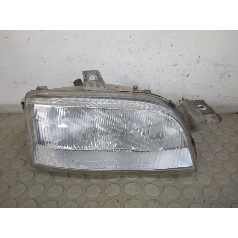 Faro fanale proiettore ant dx Fiat Punto 176 dal 1993 al 1999 cod 46402649  1717590852771