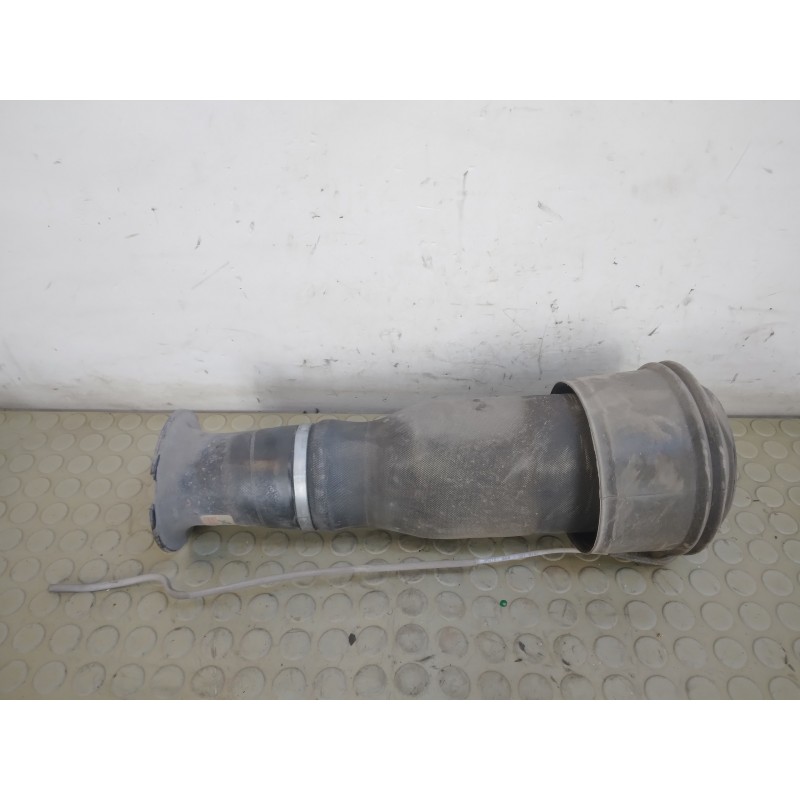 Sospensione ammortizzatore pneumatico post dx Citroen C4 Picasso dal 2006 al 2013  1719325890331