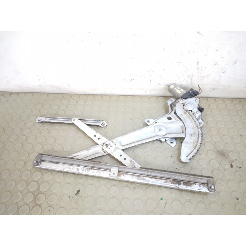 Motorino alzavetro ant dx Opel Agila B dal 2008 al 2015 cod 83560-63j00  1719407695373