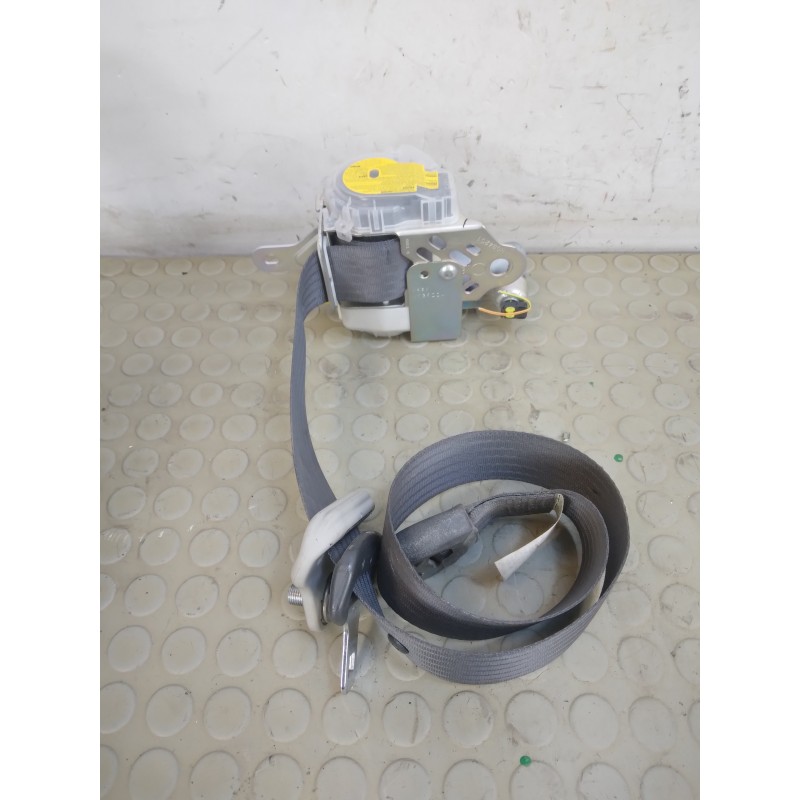 Cintura di sicurezza ant dx Daihatsu Sirion dal 2005 al 2014 cod 7m3650-p  1719648856526