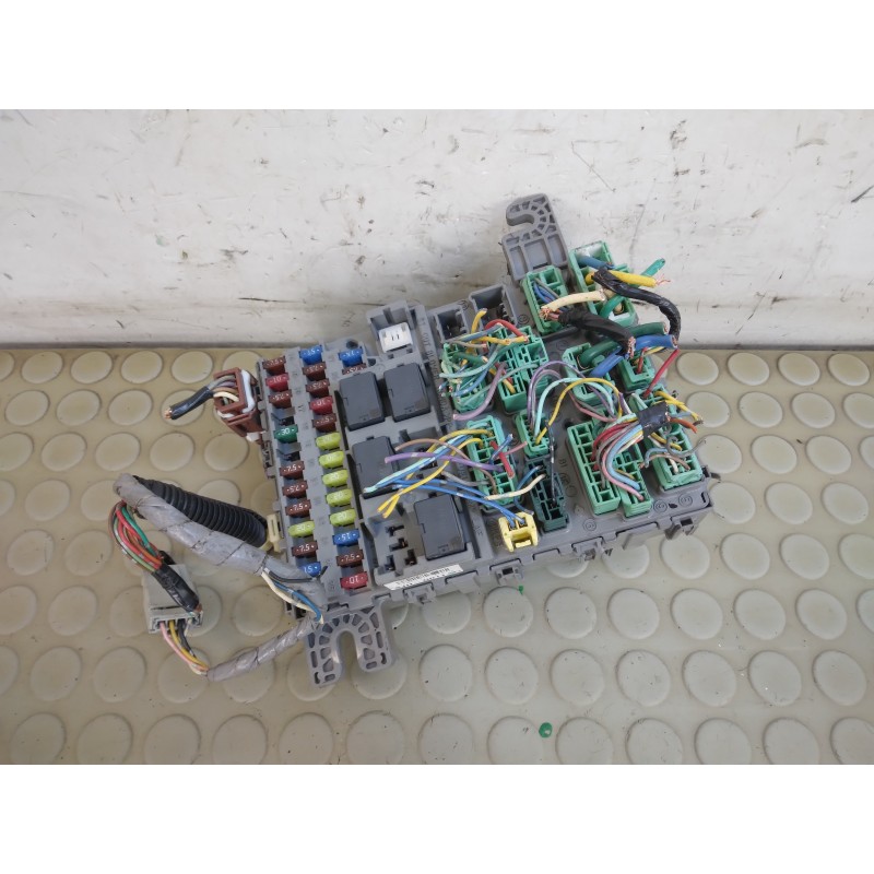 Centralina portafusibili Honda Fr-V dal 2004 al 2009 cod sjh-g011  1722332492290