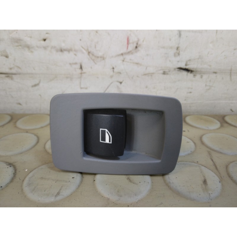 Pulsantiera alzavetro ant dx Bmw X5 E70 dal 2006 al 2013  1722862910585