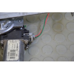 Motorino alzavetro post dx Nissan Note dal 2004 al 2013 I serie cod 400929  1725889429054