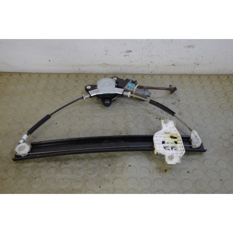 Motorino alzavetro post dx Chevrolet Spark dal 2009 al 2016 cod 98820-m3010  1726240625740