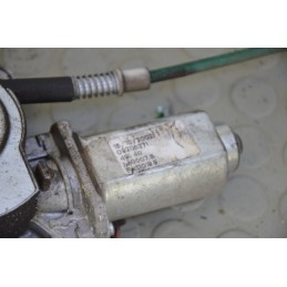 Motorino alzavetro ant dx Opel Agila A dal 2000 al 2007 cod 09206371  1726661894305
