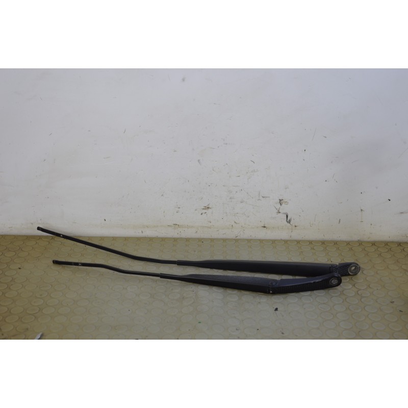 Coppia braccetti tergicristallo ant dx sx Renault Clio III serie dal 2005 al 2013 cod 8200268916  1726815989963