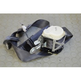 Cintura di sicurezza ant dx Renault Clio III serie 3 porte dal 2005 al 2013 cod 33056052c  1726817092074