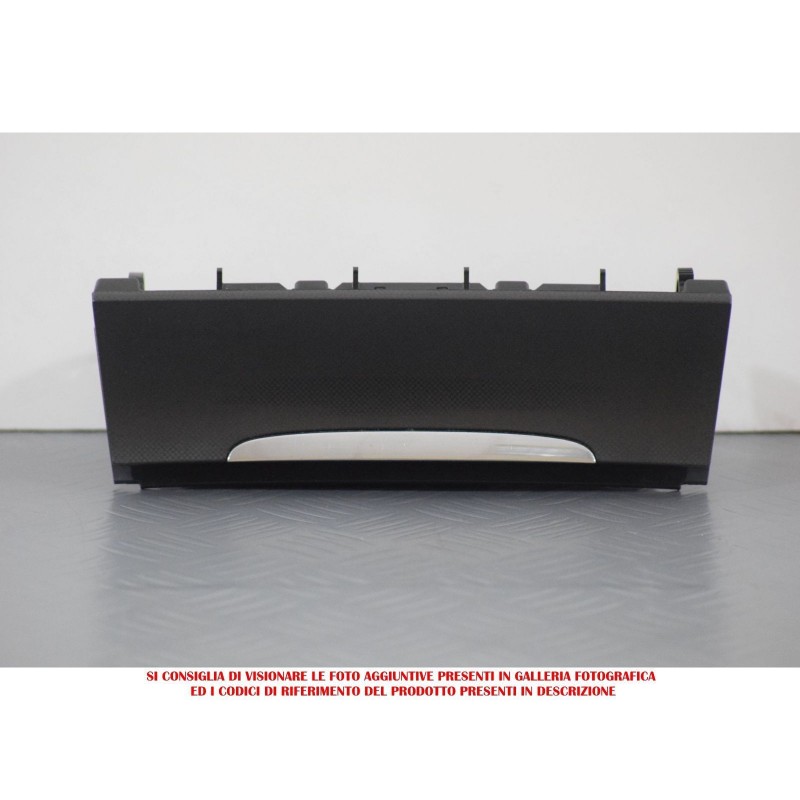 Posacenere centrale VW Passat S.W. dal 2005 al 2010 cod. 3C0863284A  2400000000631