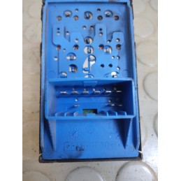 Pulsantiera alzavetro ant sx Fiat Scudo dal 2006 al 2011  1727968585873