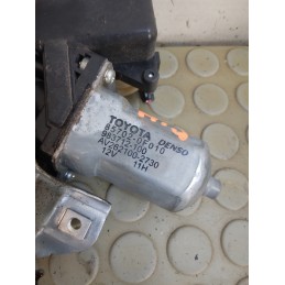 Motorino alzavetro ant sx Toyota Yaris 5 porte II serie dal 2004 al 2011 cod 85702-0f010 85720-0d10  1728306328336