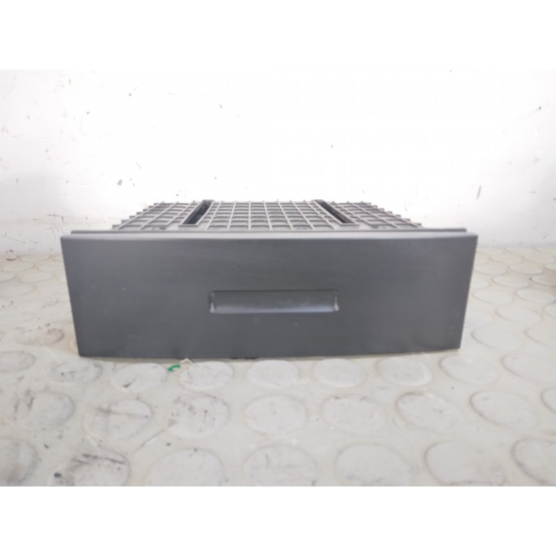 Cassettino portaoggetti cruscotto Citroen C2 dal 2002 al 2009  1728309616843