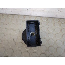 Pulsantiera regolazione luci fari Vw Polo 9N3 dal 2005 al 2009  1728658124952