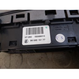 Pulsantiera centrale 4 frecce Peugeot 308 dal 2007 al 2014 cod 9659215177  1729152763111
