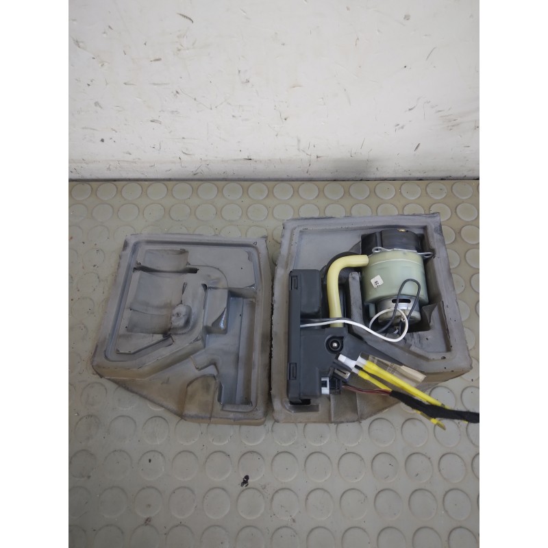 Compressore chiusure centralizzata Mercedes Classe A W168 dal 1997 al 2004 cod 1688000148  1729601248756