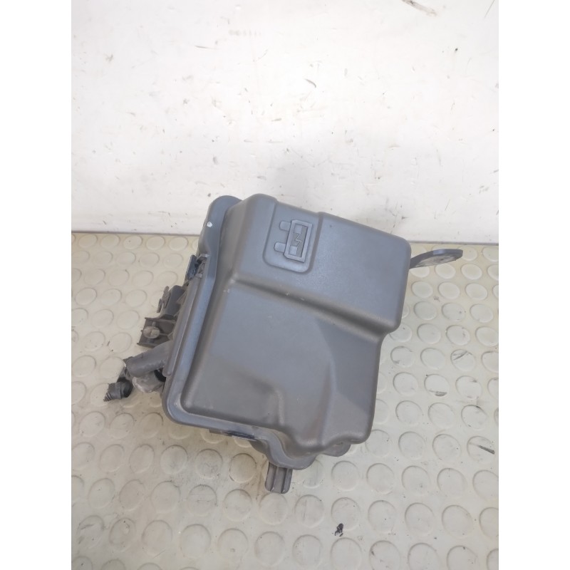 Centralina portafusibili Citroen Ds3 dal 2010 al 2015 cod 9667199680  1729774131381