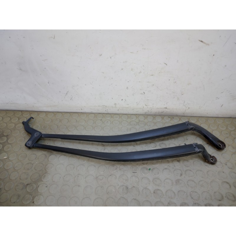 Braccio tergicristallo ant Audi A2 dal 2000 al 2005  1730820417557