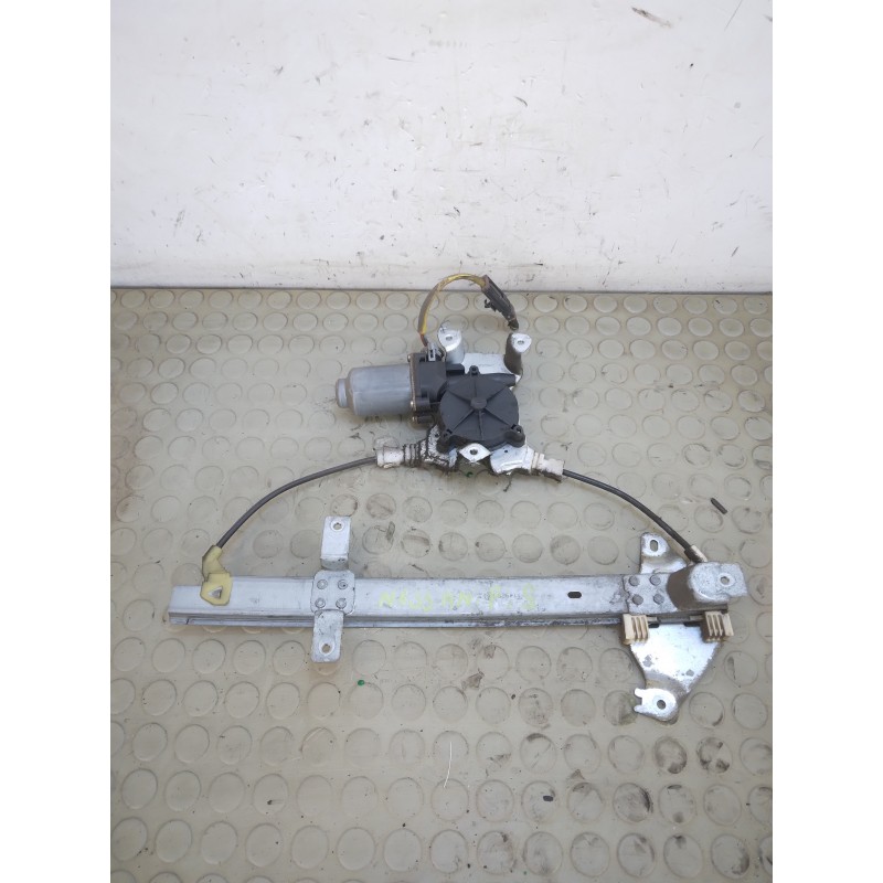 Motorino alzavetro post sx Nissan Almera Tino dal 1998 al 2006 cod 400601  1730902325480