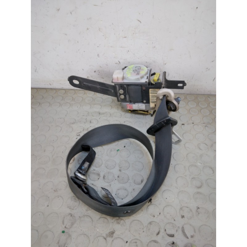Cintura di sicurezza ant sx Nissan Almera Tino dal 1998 al 2006 cod 86885bu000  1730909516461