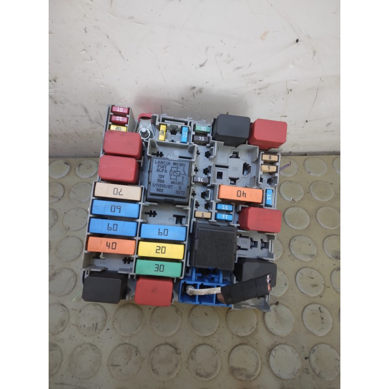 Centralina portafusibili Alfa Romeo Giulietta dal 2010 al 2015 cod 51867697  1730970488704