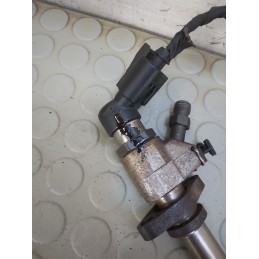 Iniettore Citroen C4 Picasso 2.0 Hdi dal 2006 al 2013 cod 9658194180  1731423530346