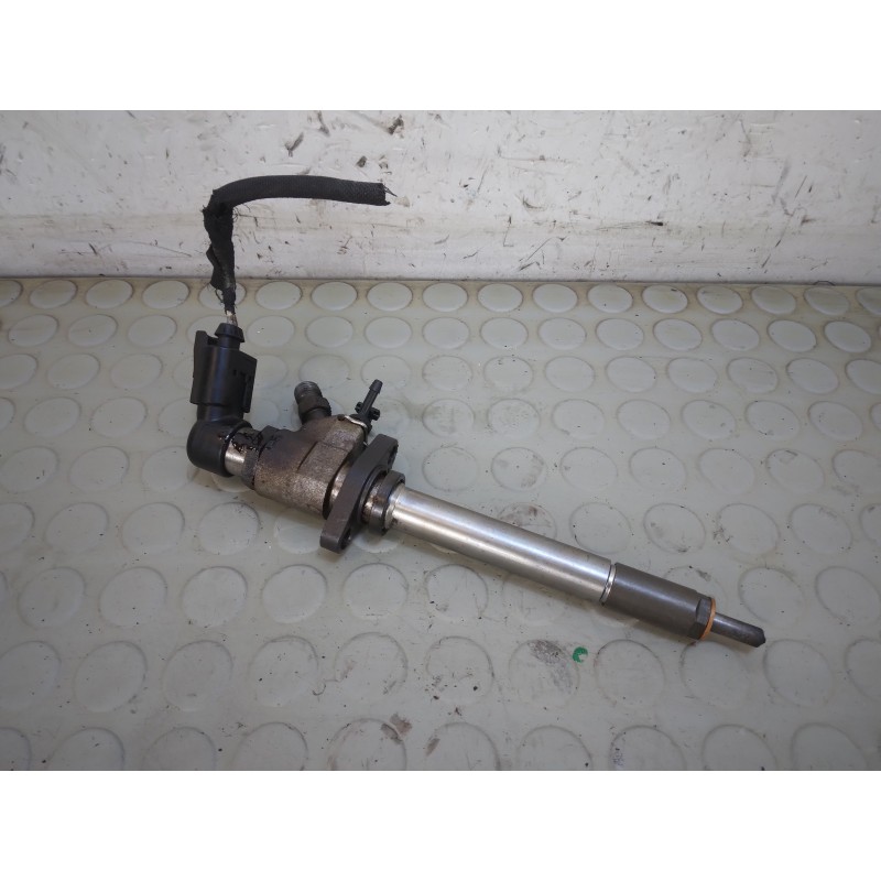 Iniettore Citroen C4 Picasso 2.0 Hdi dal 2006 al 2013 cod 9658194180  1731424031569