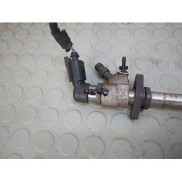 Iniettore Citroen C4 Picasso 2.0 Hdi dal 2006 al 2013 cod 9658194180  1731424628295