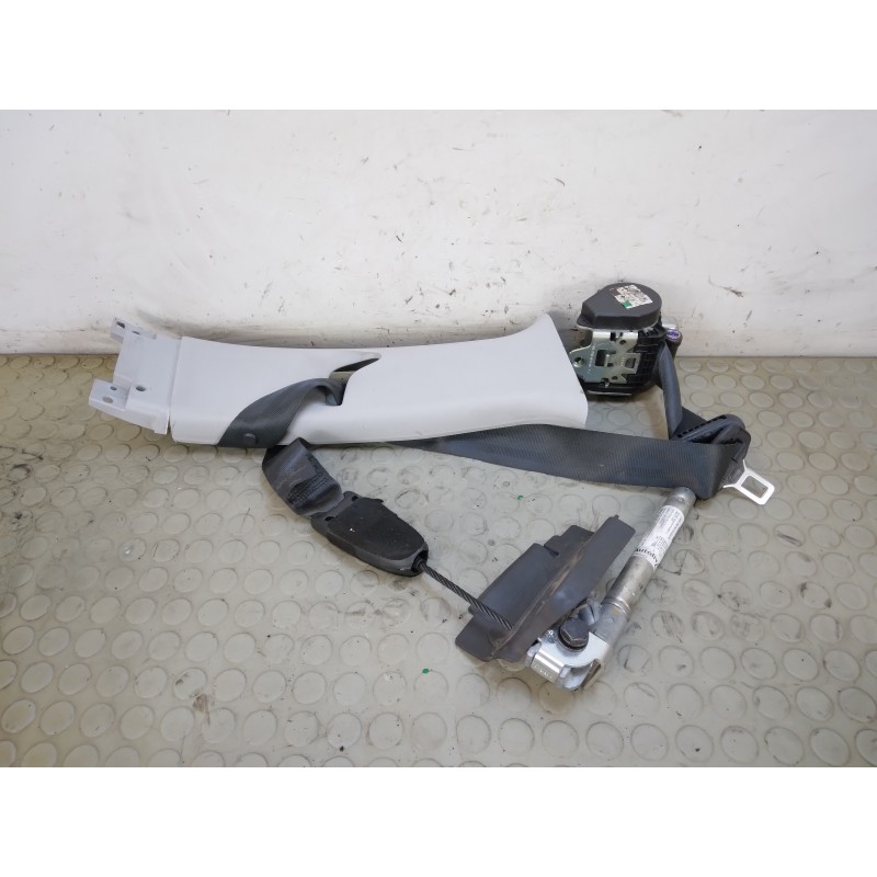 Cintura di sicurezza con pretensionatore ant dx Fiat Punto Evo dal 2009 al 2012 cod 618197700 7355017660  1732109874945