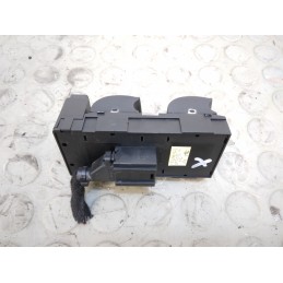 Pulsantiera alzavetro ant sx Audi A4 B6 8E dal 2000 al 2006  1732283778978