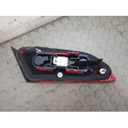 Fanale fanalino stop post interno dx Alfa Romeo 159 dal 2005 al 2011 cod 50504819  1732527327276
