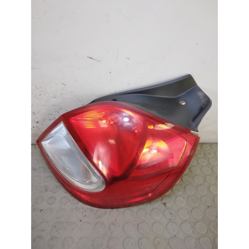 Fanale fanalino stop post dx Renault Clio III serie dal 2005 al 2013 cod 8200886946  1732719490191