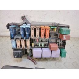 Centralina portafusibili Renault Laguna II serie dal 2005 al 2007 cod 8200674197  1733156009441