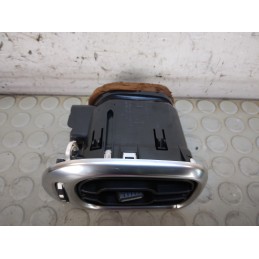 Bocchetta aria areazione centrale sx Citroen C3 Picasso dal 2012 al 2017 cod 9682570377  1733843991950