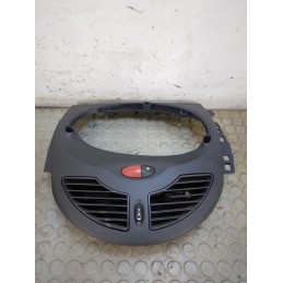 Mascherina bocchetta aria centrale Renault Twingo II serie dal 2007 al 2012  1734345226762