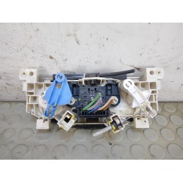 Centralina comandi aria clima Dacia Logan dal 2008 al 2012 cod 6001551800  1735555163304