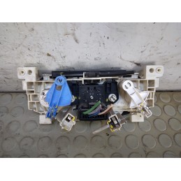 Centralina comandi aria clima Dacia Logan dal 2008 al 2012 cod 6001551800  1735555163304