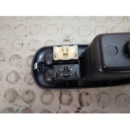 Pulsantiera alzavetro ant sx Alfa Romeo 156 I serie dal 1997 al 2005 cod 156016081  1737539969216