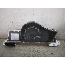 Contachilometri quadro strumenti Toyota Iq 1.0 b dal 2008 al 2015 cod 83800-74112  1737544745577