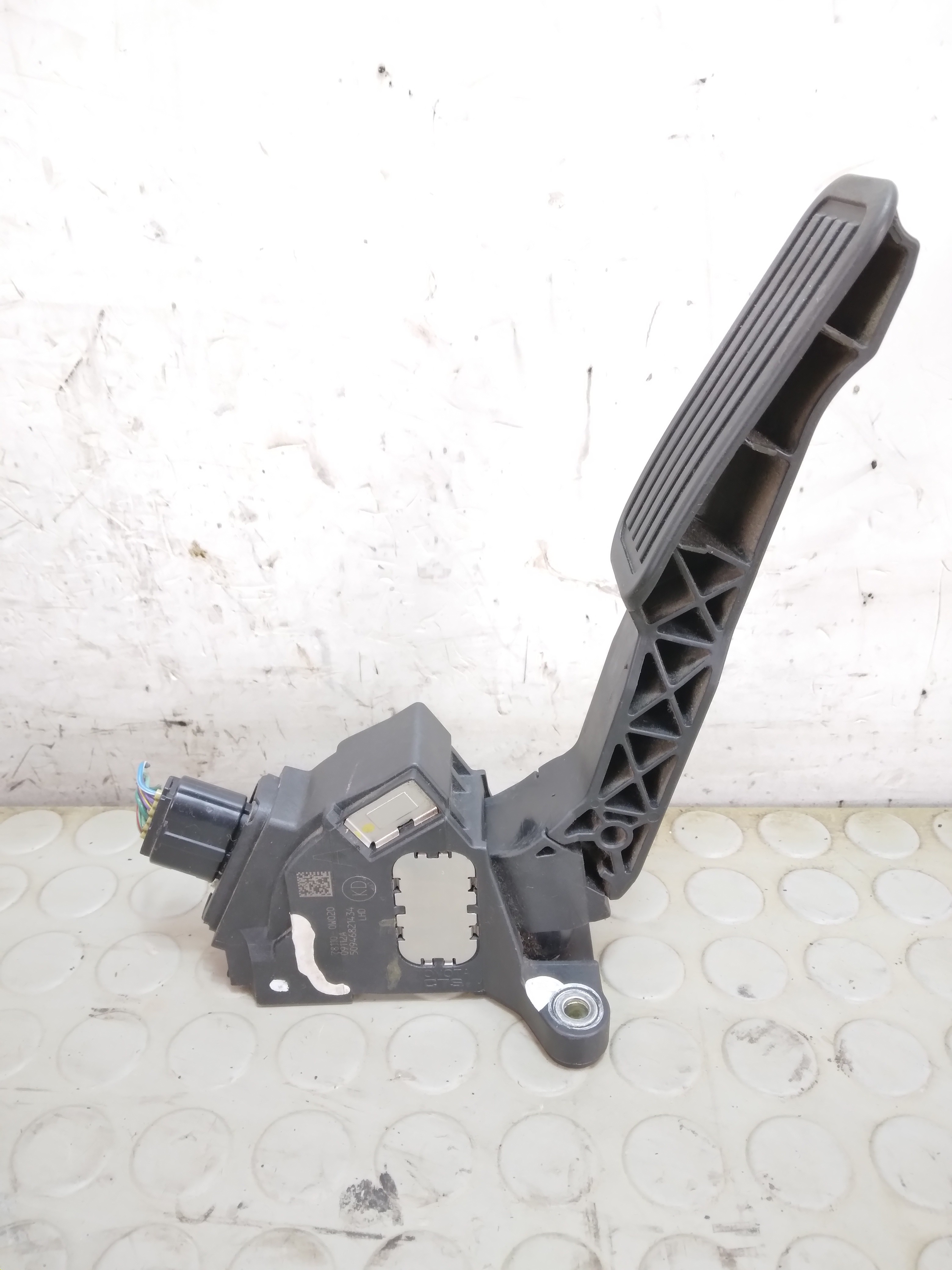 21498 Pedale acceleratore Toyota Iq dal 2008 al 2015 cod 78110-0w020