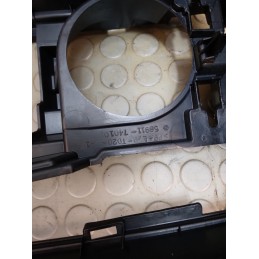 Rivestimento tunnel consolle centrale Toyota Iq dal 2008 al 2015 cod 58911-74010  1737642614638