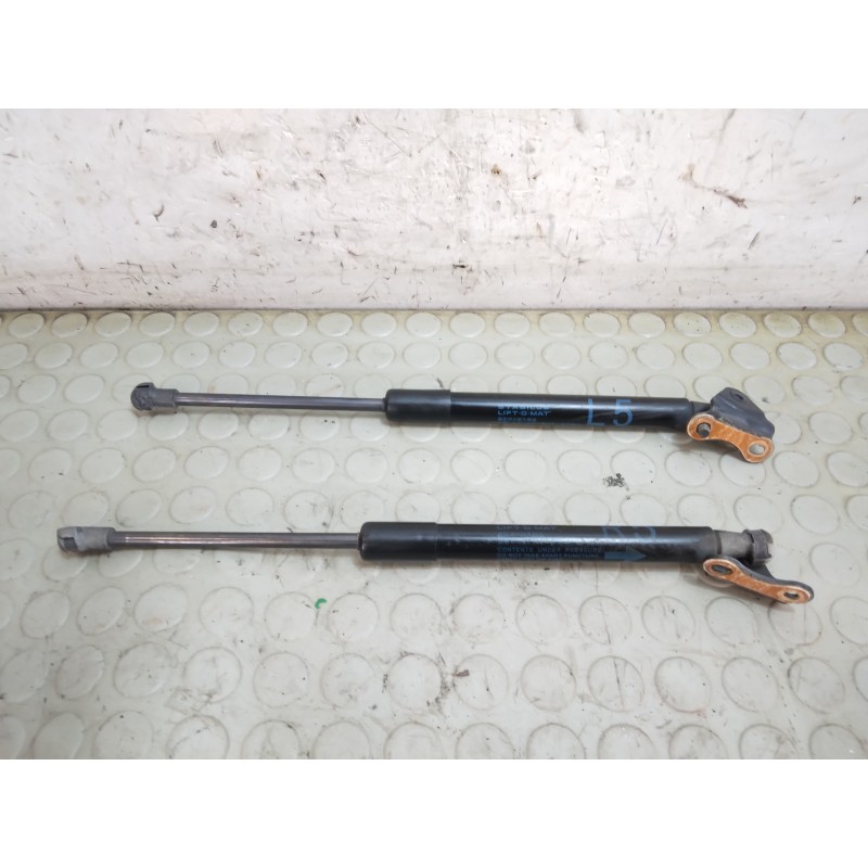 Pistoncini portellone bagagliaio post Toyota Iq dal 2008 al 2015 cod 68950-0w580  1737644952783