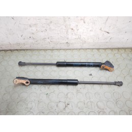 Pistoncini portellone bagagliaio post Toyota Iq dal 2008 al 2015 cod 68950-0w580  1737644952783