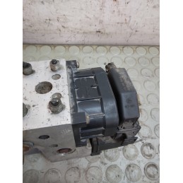 Centralina pompa abs Toyota Yaris I serie dal 1999 al 2005 cod 44510-0d011  1738839485710