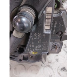 Alternatore Audi A4 B6 8E 2.0 b 20V dal 2000 al 2004 cod 06b903016q  1739378254577