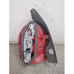 Fanale fanalino stop post dx Renault Modus dal 2004 al 2013 cod 8200655990  1739895093901